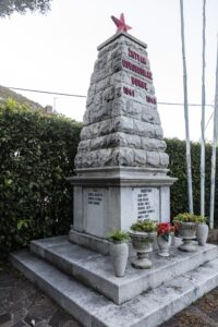 Spomenik padlim domačinom v Boljuncu