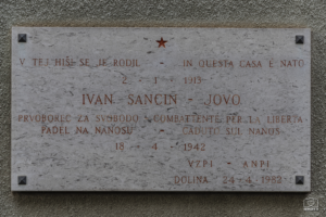 Spominska plošča Ivanu Sancinu-Jovu v Dolini