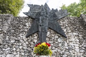 Spomenik padlim domačinom v Križu