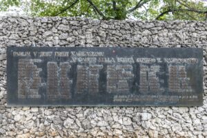 Spomenik padlim domačinom v Križu