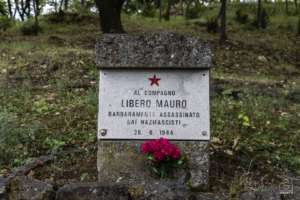 Spomenik partizanu Liberu Mauru v Miljah