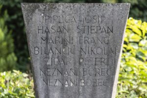 Spomenik jugoslovanskim partizanom pri Sv. Ani