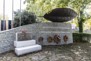 Spomenik padlim v NOB od Sv. Ane, Kolonkovca in Škednja